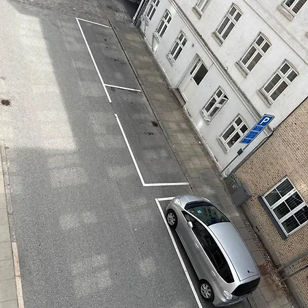 Bright Modern In Center Apartment Aalborg